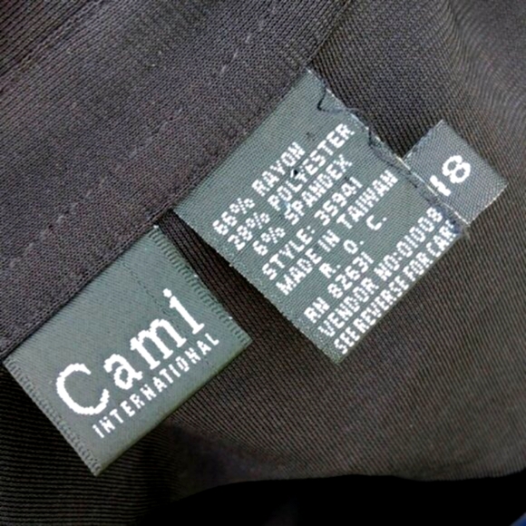 CAMI INTERNATIONAL LADIES BLACK (11) BUTTON FT CLOSURE LUXURY DRESS (TAIWAN) - Picture 17 of 17